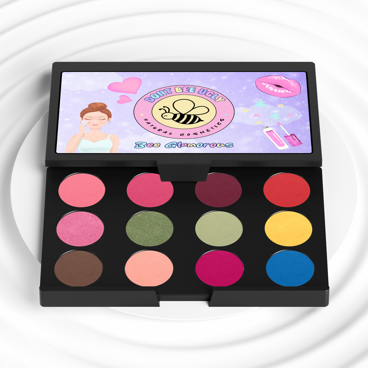 Striking Girl Eyeshadow Palette